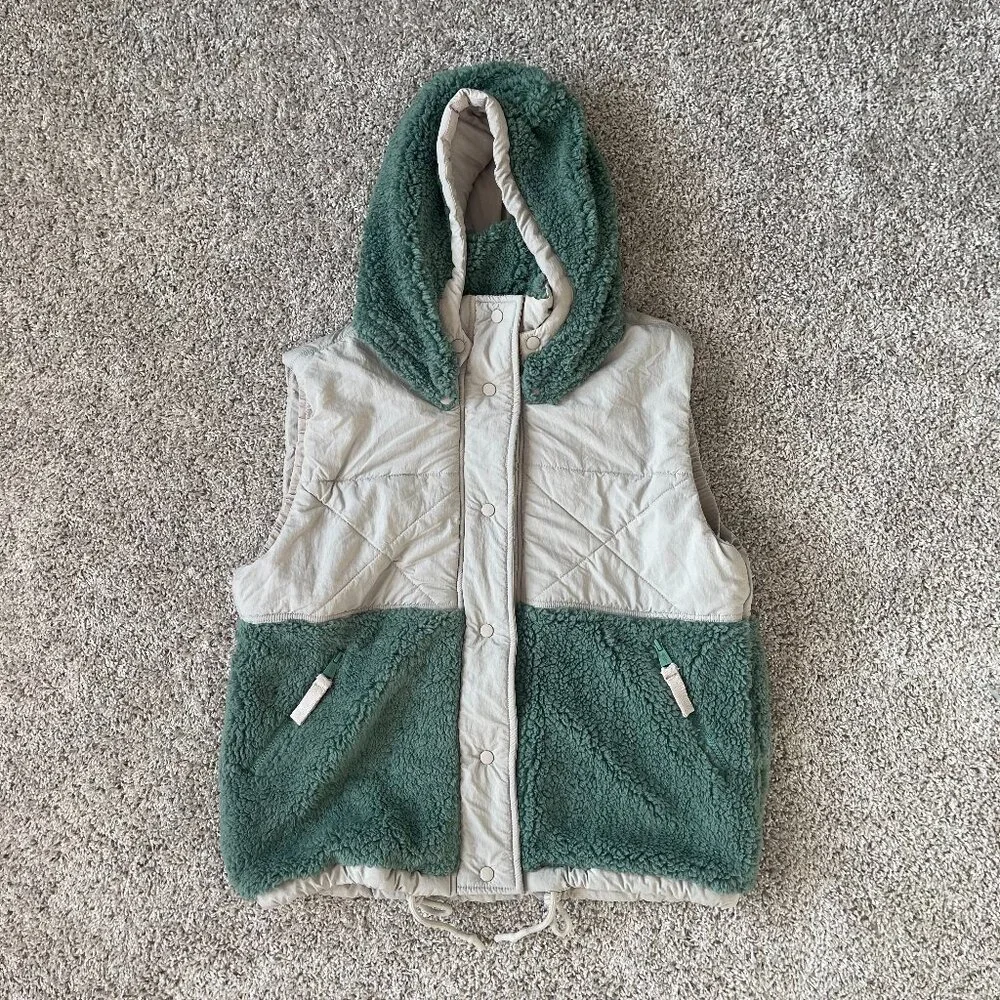 Free People Movement | Adventure Awaits Vest | Muted Beige Combo | Size XS - Picture 1 of 12